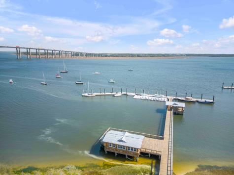 412 Wayfaring Point Daniel Island SC 29492