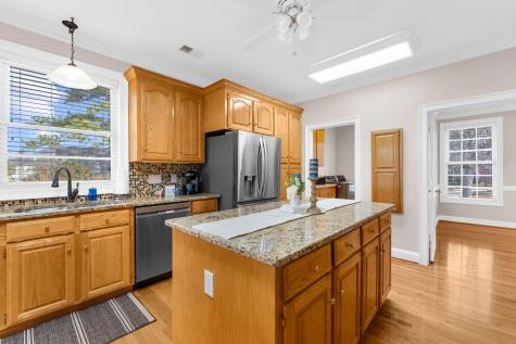 146 Loganberry Circle Goose Creek SC 29445