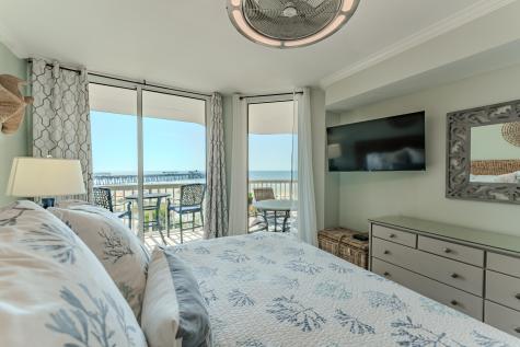 201 W Arctic Avenue Folly Beach SC 29439