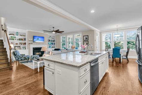 4066 Blackmoor Street Mount Pleasant SC 29466