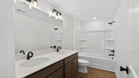 470 Cadbury Loop Summerville SC 29486