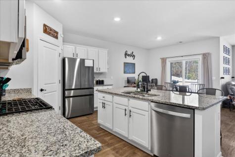 133 Cloverleaf Street Summerville SC 29483