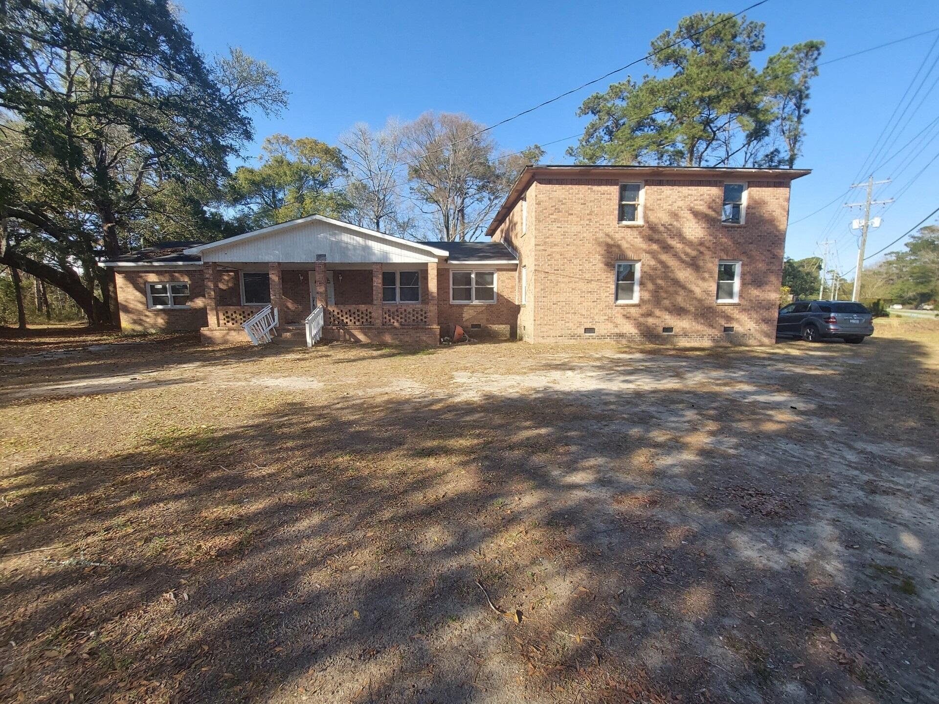 2204 Rifle Range Road Mount Pleasant SC 29466