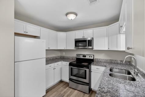 2011 Coldspring Drive North Charleston SC 29406