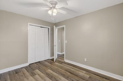 2011 Coldspring Drive North Charleston SC 29406