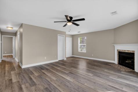 2011 Coldspring Drive North Charleston SC 29406