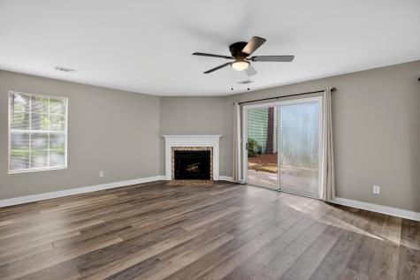 2011 Coldspring Drive North Charleston SC 29406