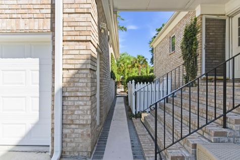 4221 Sawgrass Drive North Charleston SC 29420