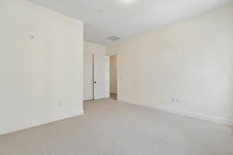 540 Helmsman Charleston SC 29492