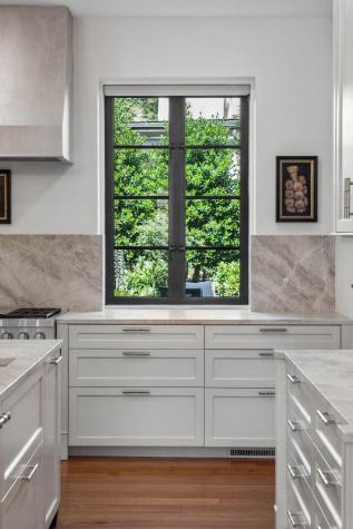 22 Lamboll Street Charleston SC 29401