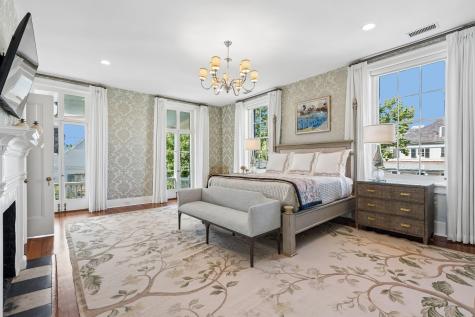 22 Lamboll Street Charleston SC 29401