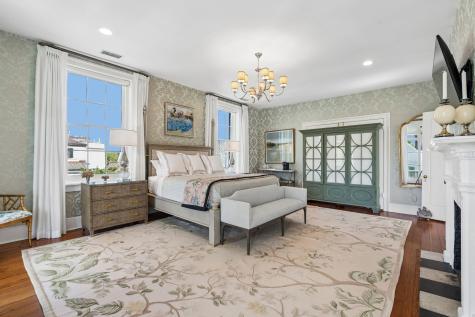 22 Lamboll Street Charleston SC 29401