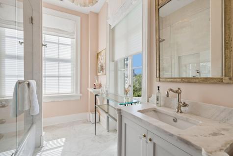 22 Lamboll Street Charleston SC 29401