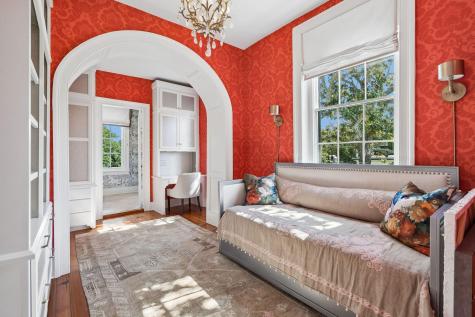 22 Lamboll Street Charleston SC 29401
