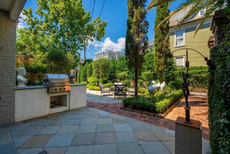 22 Lamboll Street Charleston SC 29401