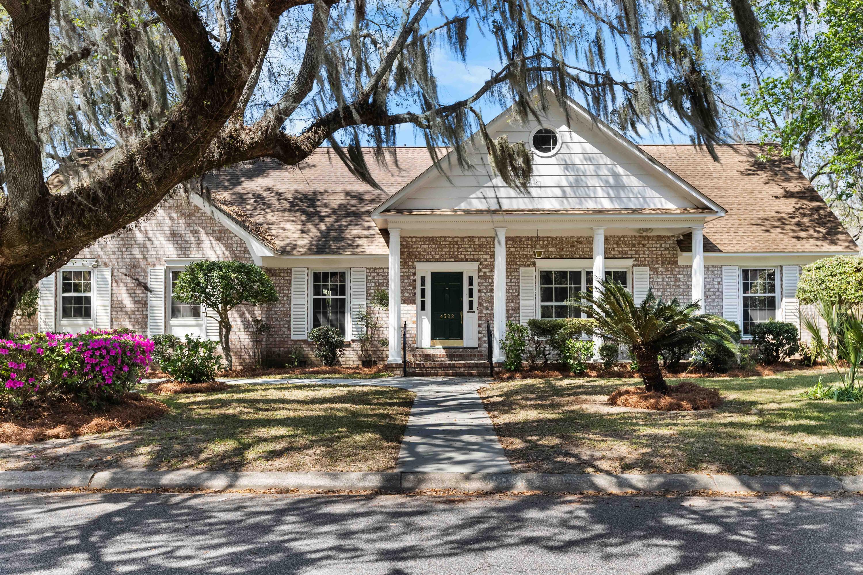 4322 Bream Road North Charleston SC 29418