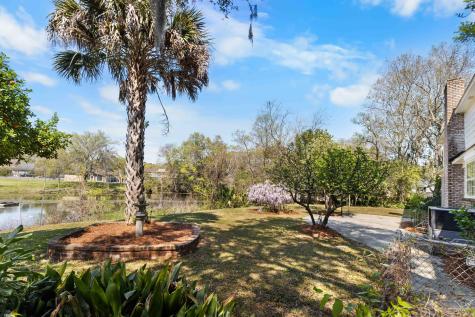4322 Bream Road North Charleston SC 29418