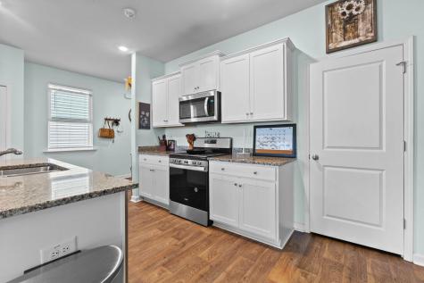 126 Sunray Lane Summerville SC 29486