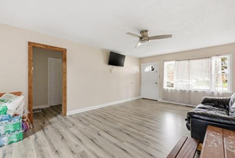 5062 Butler Street North Charleston SC 29406