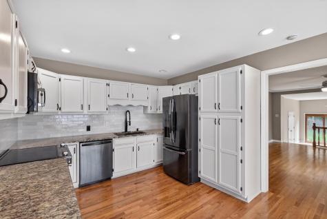 4512 Overbrook Avenue North Charleston SC 29405