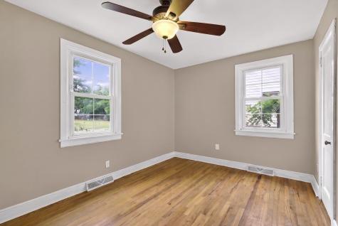 4512 Overbrook Avenue North Charleston SC 29405