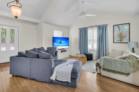 4950 N Rhett Avenue North Charleston SC 29405