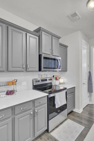 1087 Magnolia Warbler Way Ravenel SC 29470