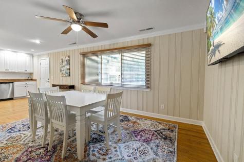 2422 Sc-174 Edisto Island SC 29438