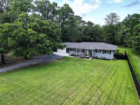 2422 Sc-174 Edisto Island SC 29438