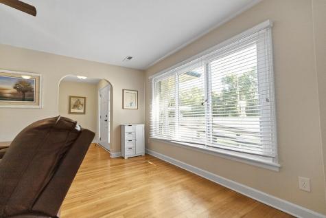 2422 Sc-174 Edisto Island SC 29438