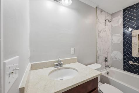 2016 Spruce Boulevard North Charleston SC 29406