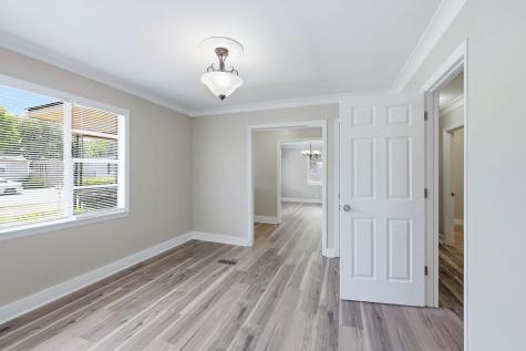 2016 Spruce Boulevard North Charleston SC 29406