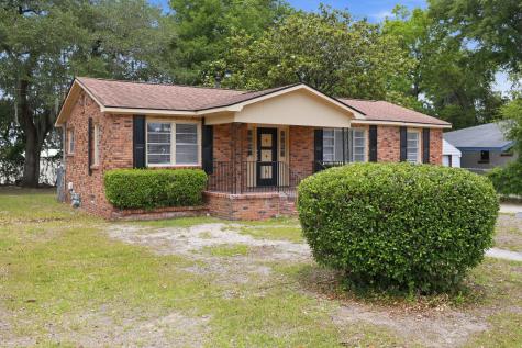 2016 Spruce Boulevard North Charleston SC 29406
