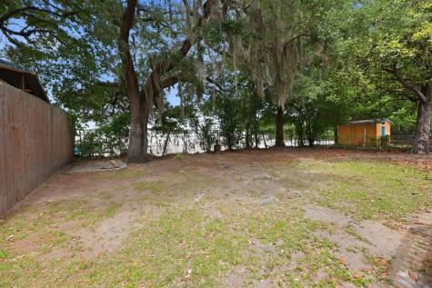 2016 Spruce Boulevard North Charleston SC 29406