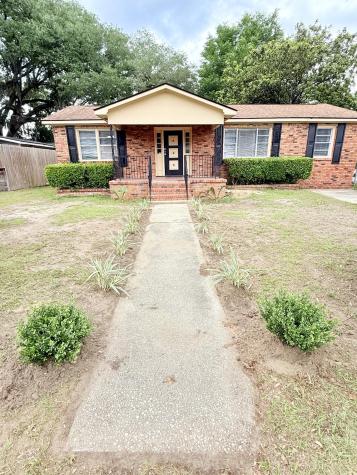 2016 Spruce Boulevard North Charleston SC 29406