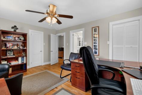 537 Saint Andrews Boulevard Charleston SC 29407