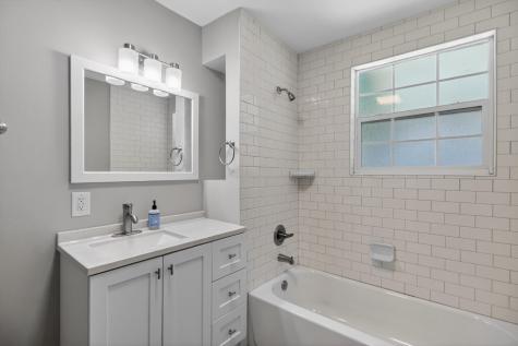 537 Saint Andrews Boulevard Charleston SC 29407