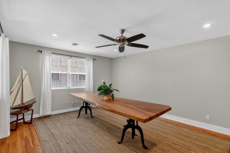 537 Saint Andrews Boulevard Charleston SC 29407