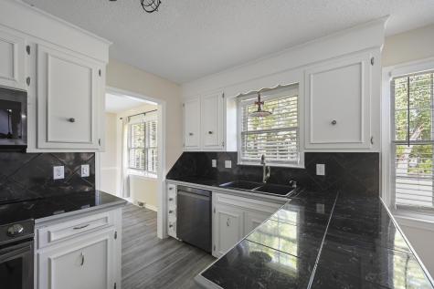 8131 Waltham Road North Charleston SC 29406