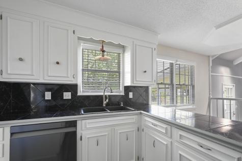 8131 Waltham Road North Charleston SC 29406