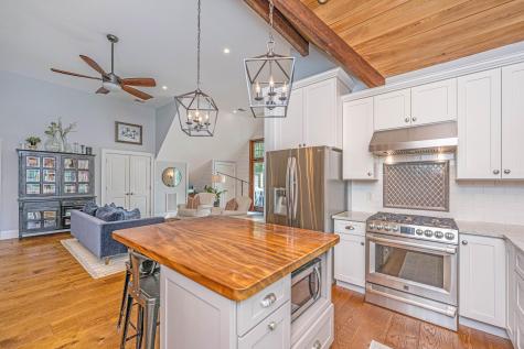 7011 Crest Court Johns Island SC 29455