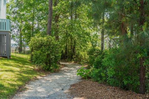 1135 Oak Bluff Avenue Charleston SC 29492