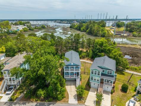 1135 Oak Bluff Avenue Charleston SC 29492