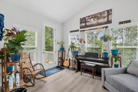 1135 Oak Bluff Avenue Charleston SC 29492