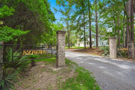5706 Barbary Coast Road Hollywood SC 29449
