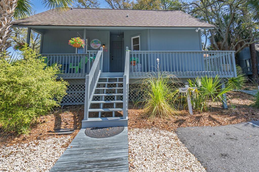 204 Sea Cloud Circle Edisto Island SC 29438