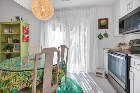 204 Sea Cloud Circle Edisto Island SC 29438