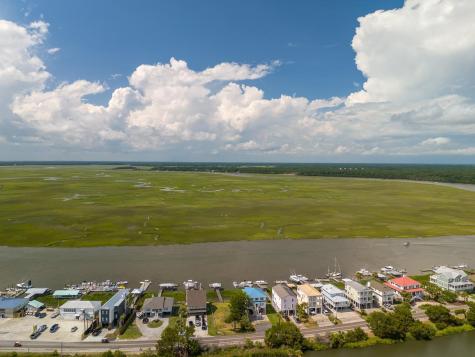 204 Sea Cloud Circle Edisto Island SC 29438
