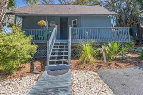 204 Sea Cloud Circle Edisto Island SC 29438