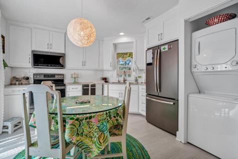 204 Sea Cloud Circle Edisto Island SC 29438